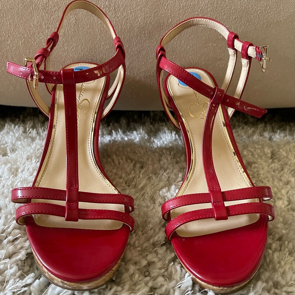 Jessica Simpson Red Patent Leather Strappy Wedge Sandal Platform Heels Jardina